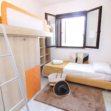 Holiday home Bellavista Tanaunella